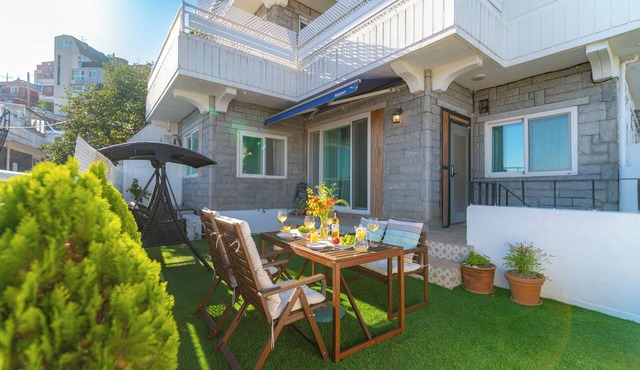 Haiyan hill house Feel like a vacation at city