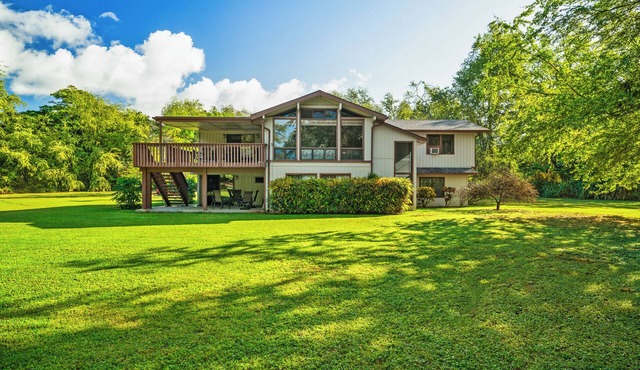 Hale Pakala, 3 Acre Beach Front, A/C in Bedrooms