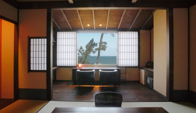 Hamachiyokan A Japanesemodern Koigatarinoma where you can see Ise Bay/Ise Mie