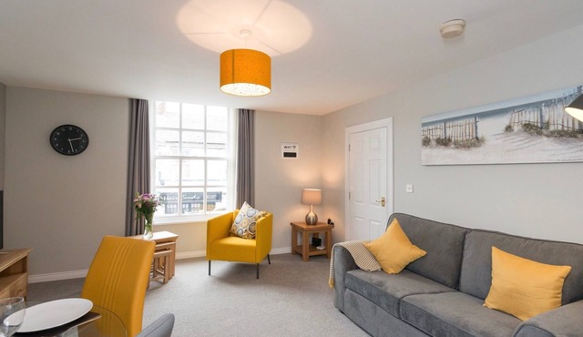 Hamilton House Holiday Apartments