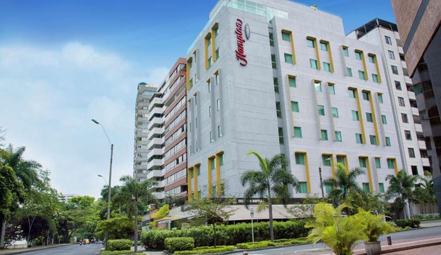 Hampton by Hilton Cali