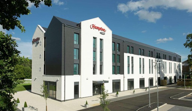 Hampton By Hilton Hamilton Park