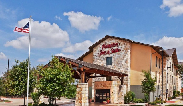 Hampton Inn and Suites Austin - Lakeway