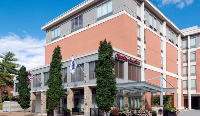Hampton Inn and Suites Clayton/St. Louis-Galleria Area