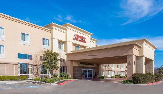Hampton Inn and Suites Merced