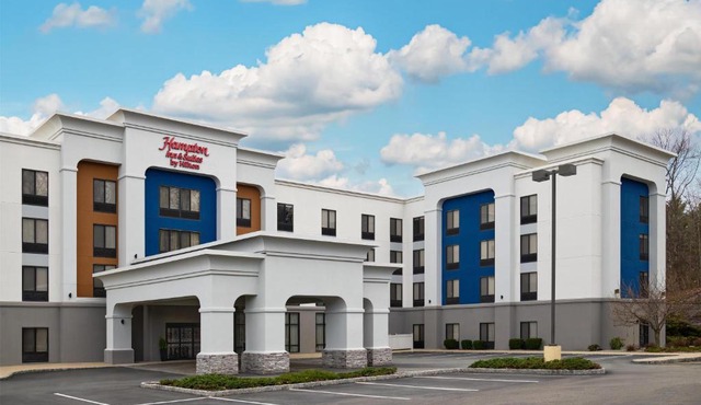 Hampton Inn and Suites Parsippany/North