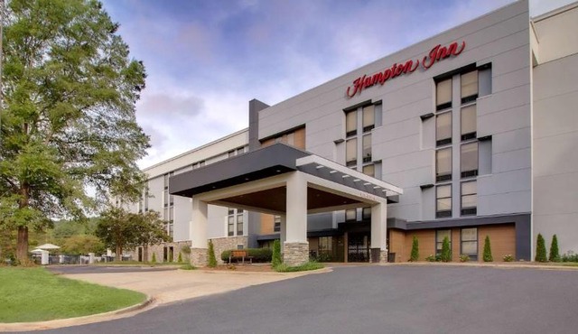 Hampton Inn Birmingham-Colonnade 280