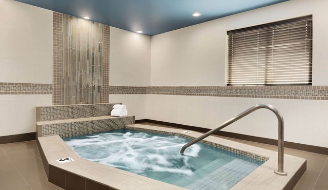 Hampton Inn Clackamas