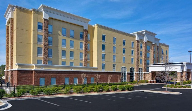 Hampton Inn & Suites Birmingham-Hoover-Galleria