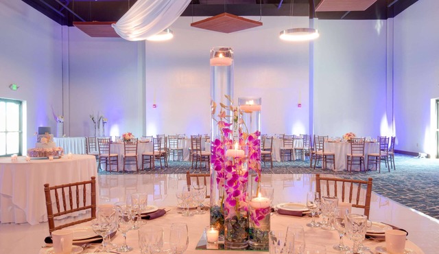 Hampton Inn & Suites Boston/Stoughton