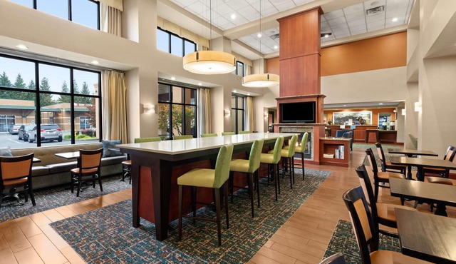 Hampton Inn & Suites Burlington