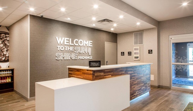 Hampton Inn & Suites by Hilton Edmonton St. Albert
