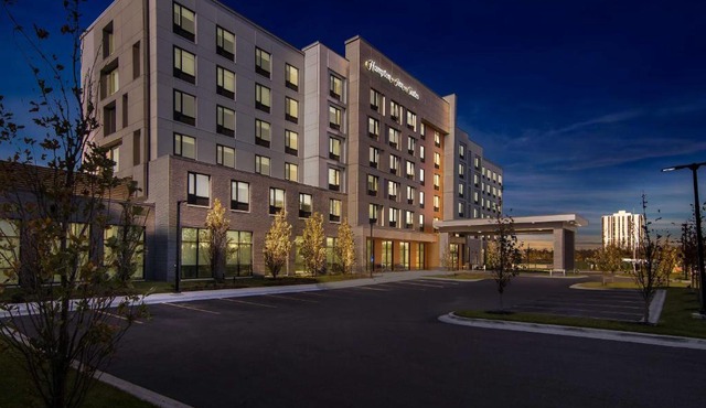 Hampton Inn & Suites Chicago Medical District Uic