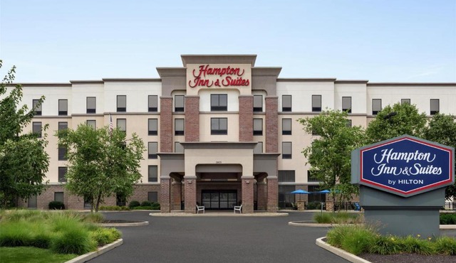 Hampton Inn & Suites - Pittsburgh/Harmarville, PA