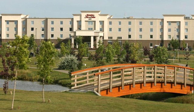 Hampton Inn & Suites Red Deer