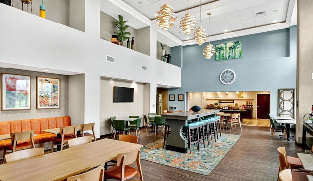 Hampton Inn & Suites Chippewa Falls