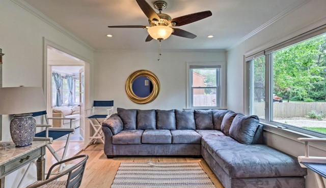 Hamptons Bay Home on Shinnecock Bay w/Yard!