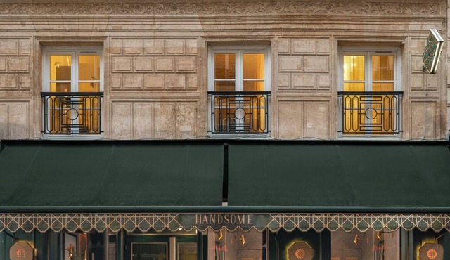 Handsome Hotel