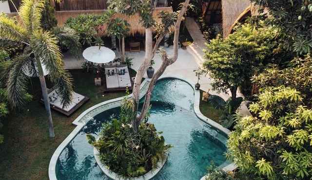 Hani Hideaway