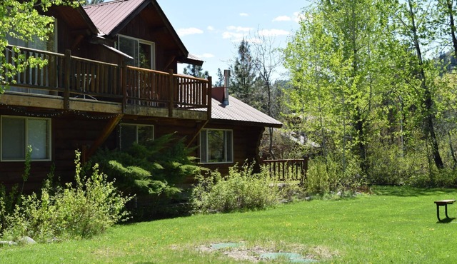 Happy Cabin: One Bedroom at Wolfridge Resort
