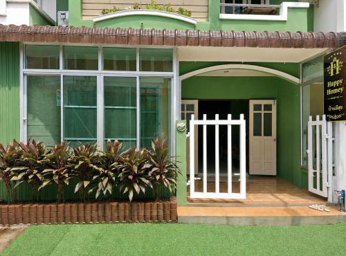 Happy Homey Hostel