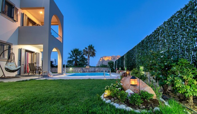 Haraki Villas