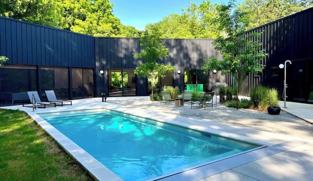 Harbor Country Meets Modern- Pool, HotTub, EVChrgr