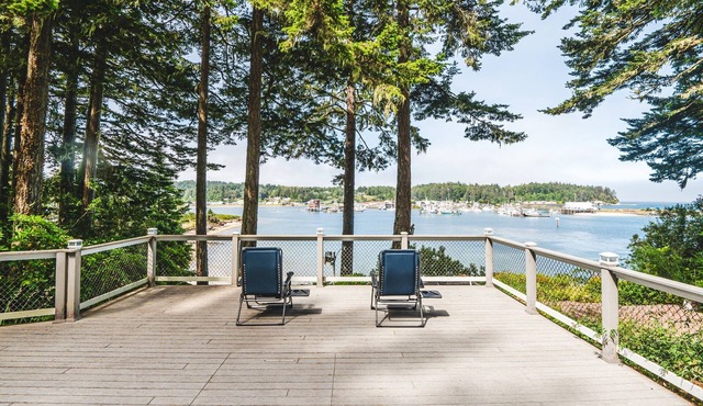 Harbor Mist - Incredible Views and Private Beach