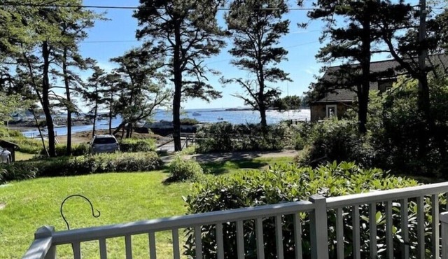 Harbor View Cottage, Sebasco Harbor Phippsburg, Maine