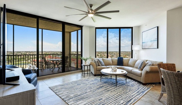 Harbor View Haven Elegance, Resort Living Luxury!