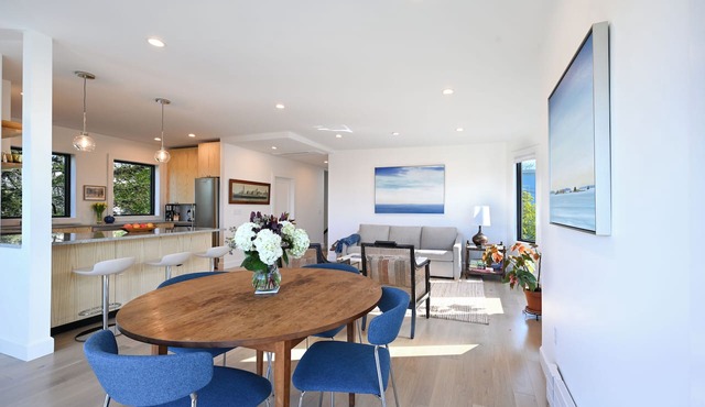 Harborview - Curated East End Escape w/Parking
