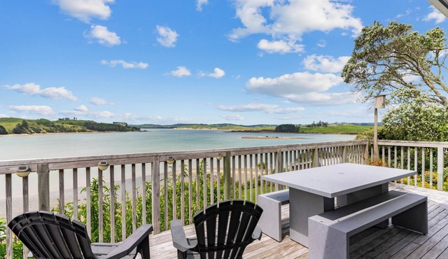 Harbour Escape - Paparoa Holiday Home