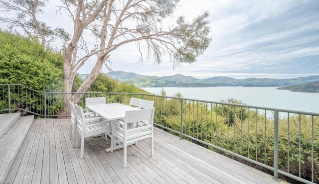 Harbour Haven - Akaroa Holiday Home