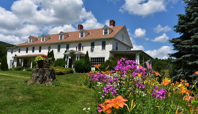 Harbour House Inn B&B