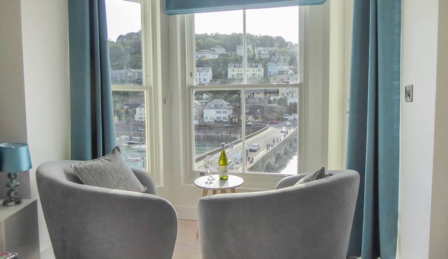 Harbour View Apartment