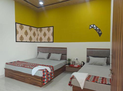 Hari Sharnam Residency