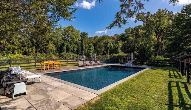 Harlem Valley Hideout: Artsy ~ Pool ~ Tennis