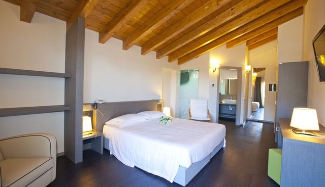 Harmony Suite Hotel