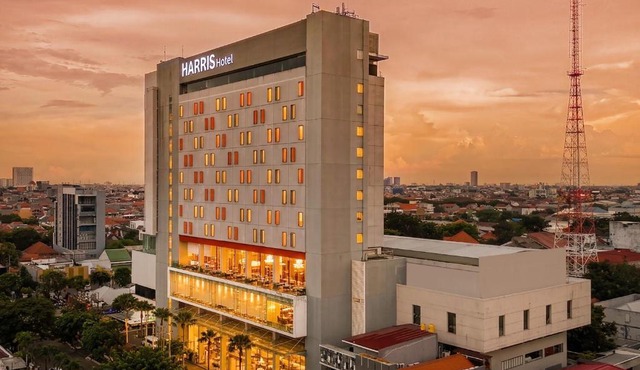 HARRIS Hotel & Conventions Gubeng