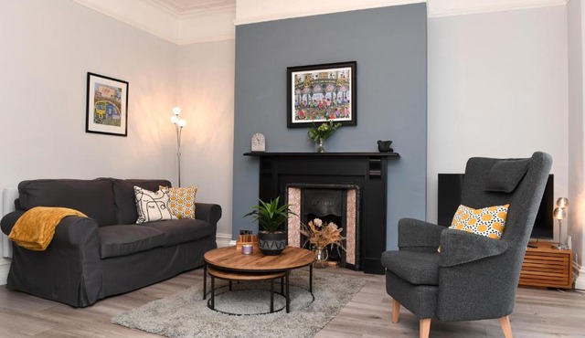 Harrogate Self Catering -Kings View-Private Parking-Overlooking H-C-C