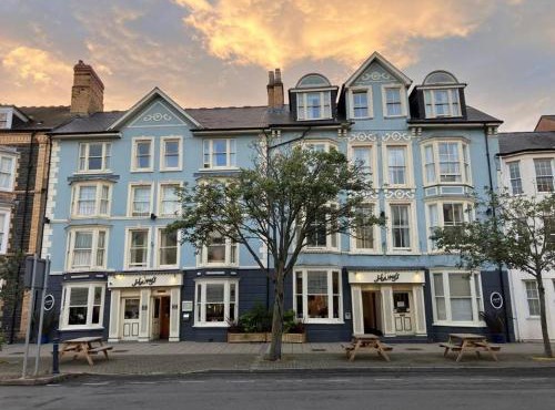 Harry's Hotel