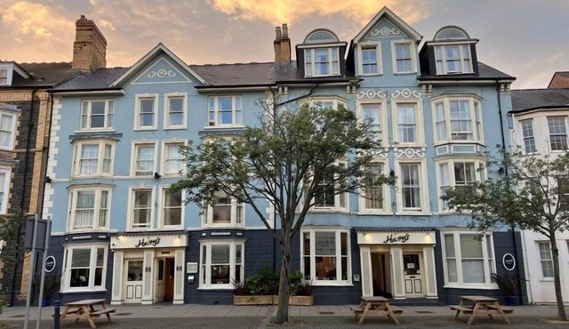 Harry's Hotel