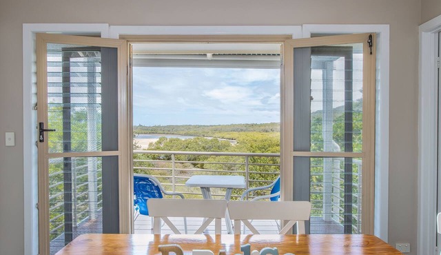 Hastings Cove 2 Bedroom Ground Floor Apartment!