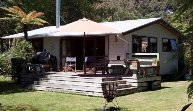 Hatepe Taupo Lakeside Retreat