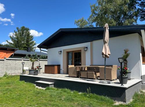 Haus an der Spree