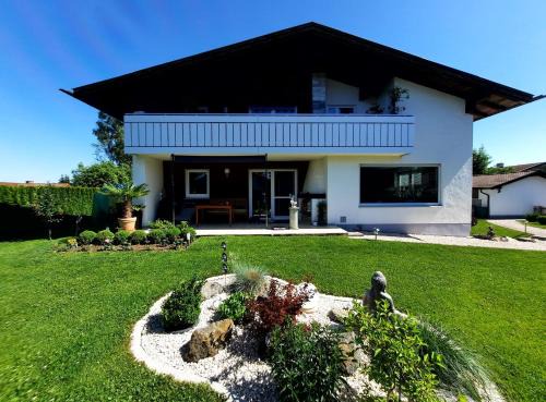 Haus Broni