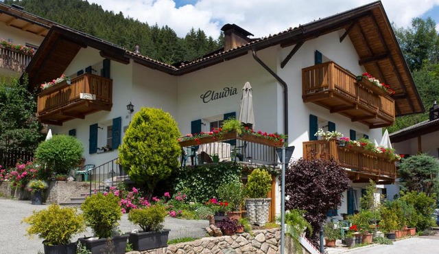 Haus Claudia B&B