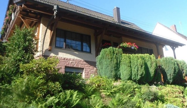 Haus Doris (view to the castle), Weis - apartment/apartment, shower, toilet, balcony