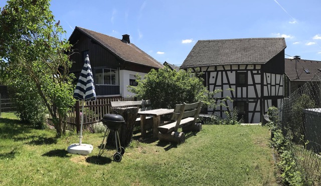 Haus Innerdorf - cozy holiday home in the Taunus - at the Limeskastell Pohl
