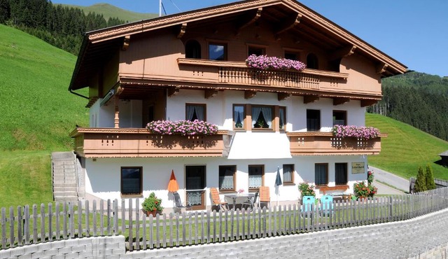 Haus Leonhard